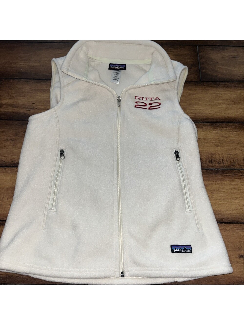 Patagonia Synchilla off-white vest Logo Women’s